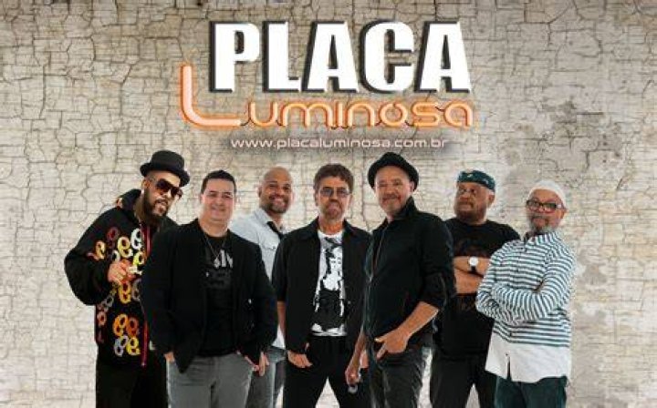 Banda Placa Luminosa - How To Discuss