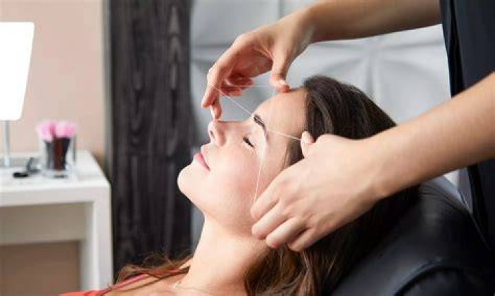 Eyebrow salon - How To Discuss