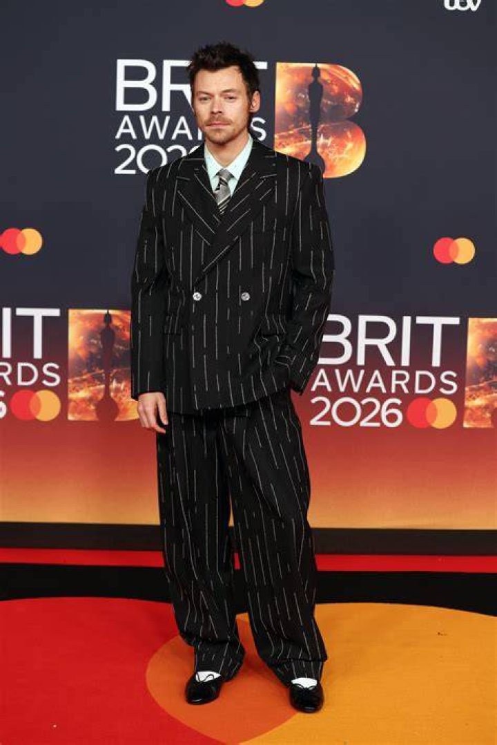 Harry styles suits - How To Discuss