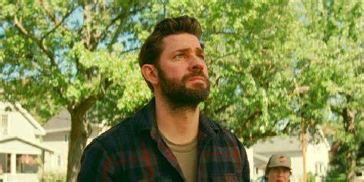 Is john krasinski in a quiet place 2