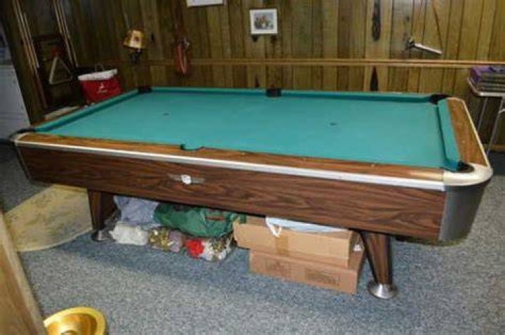 National Shuffleboard Company Pool Table