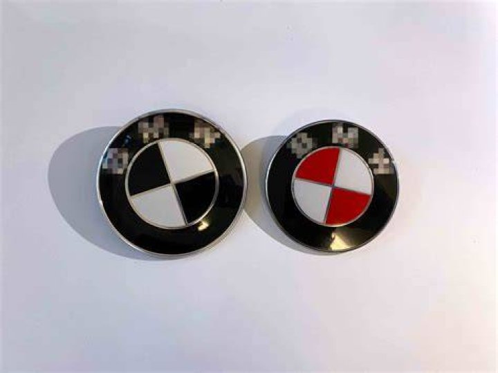 Red Bmw Emblem - How To Discuss