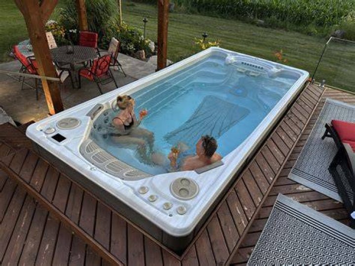 Spa with pool - How To Discuss