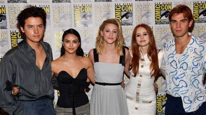 When is riverdale season 5 coming to netflix